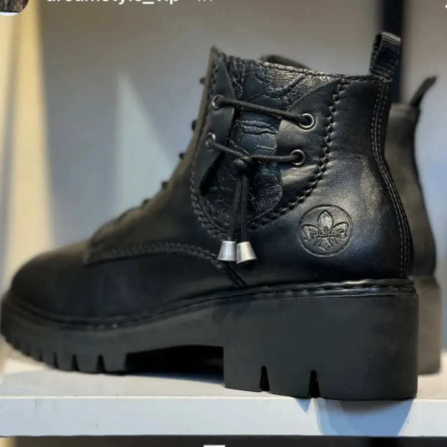 کفش نیمبوت آلمانی رایکر