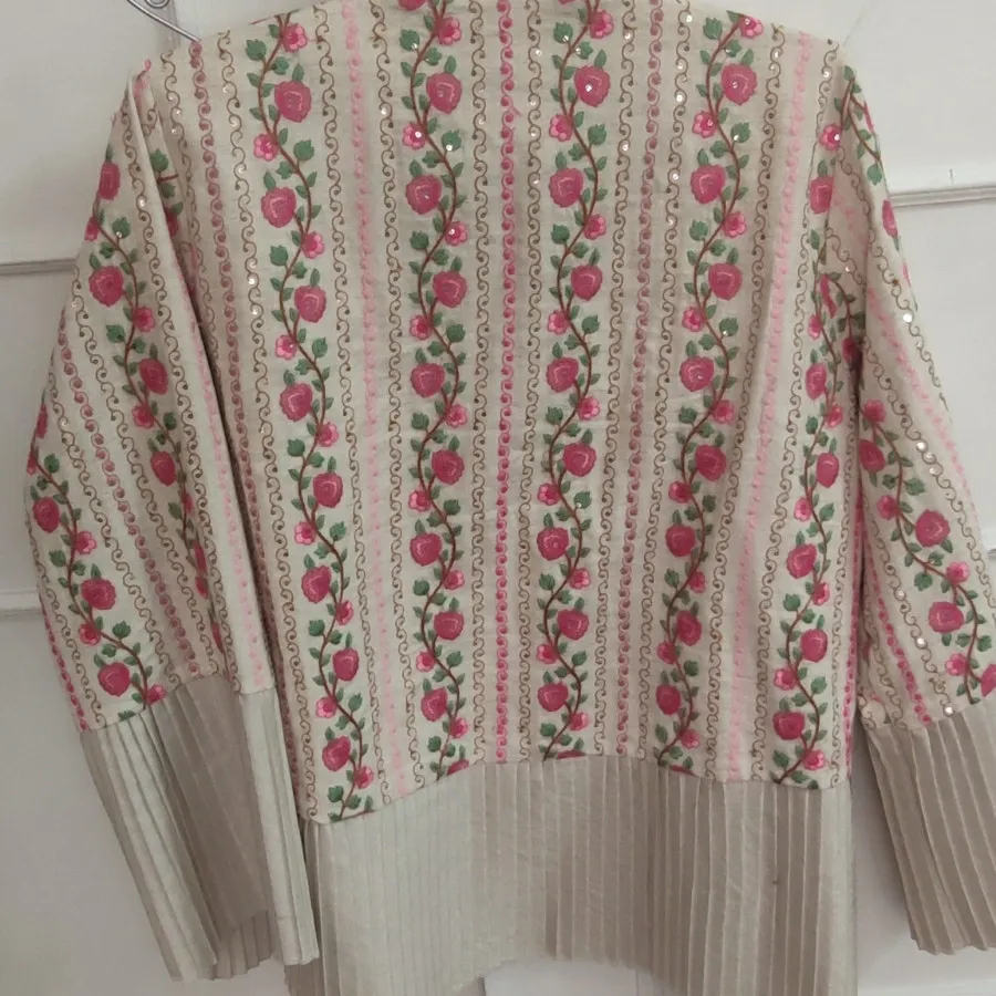 کت و شلوار سوزن دوزی