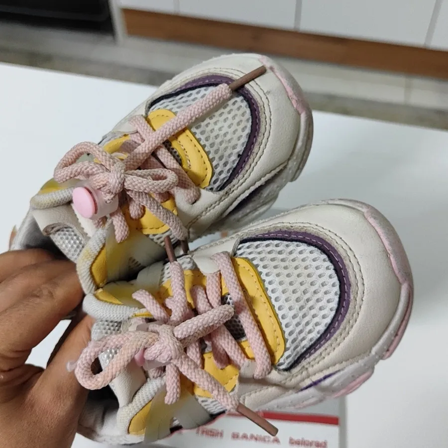 کتونی وارداتی