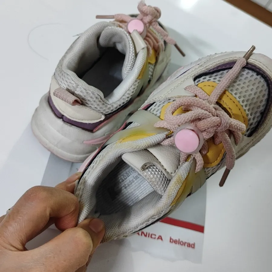 کتونی وارداتی