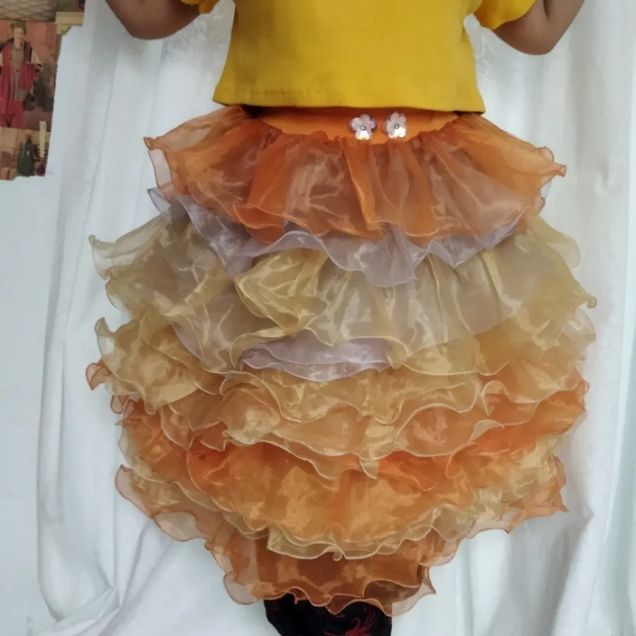 دامن دخترانه