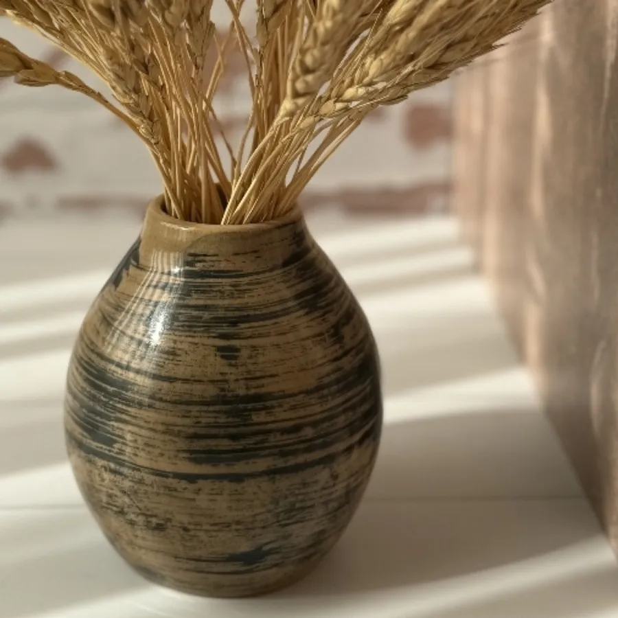 گلدان سفالی