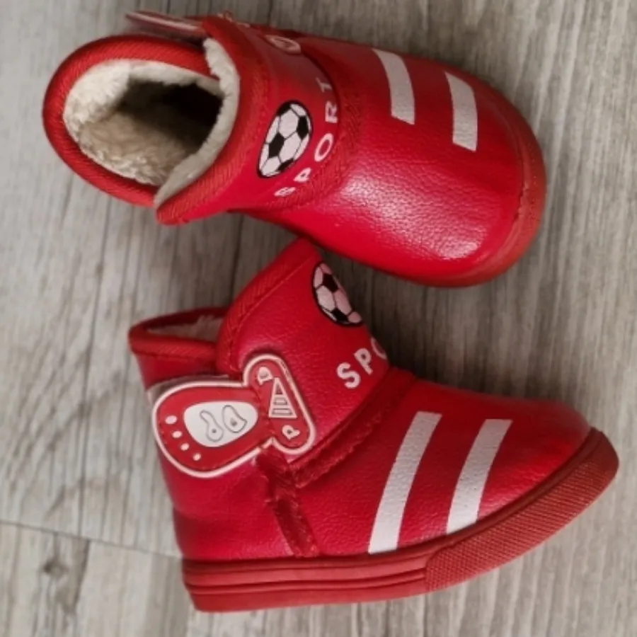 چکمه اسپورت