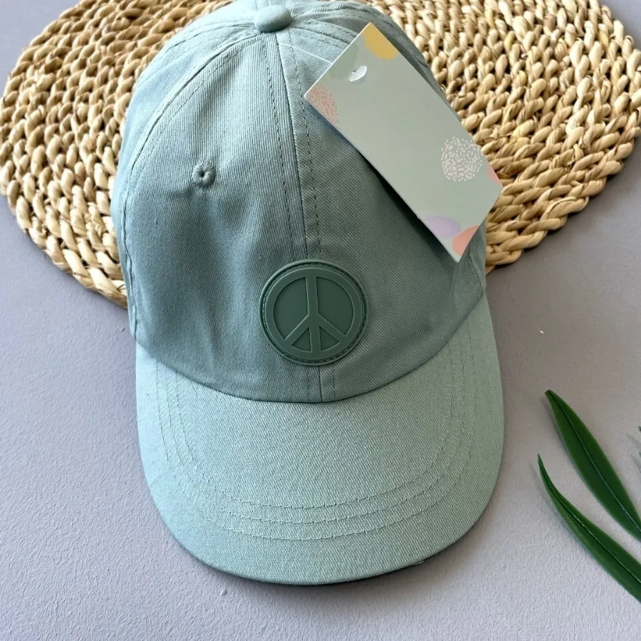 کلاه کپ برند آلمانی