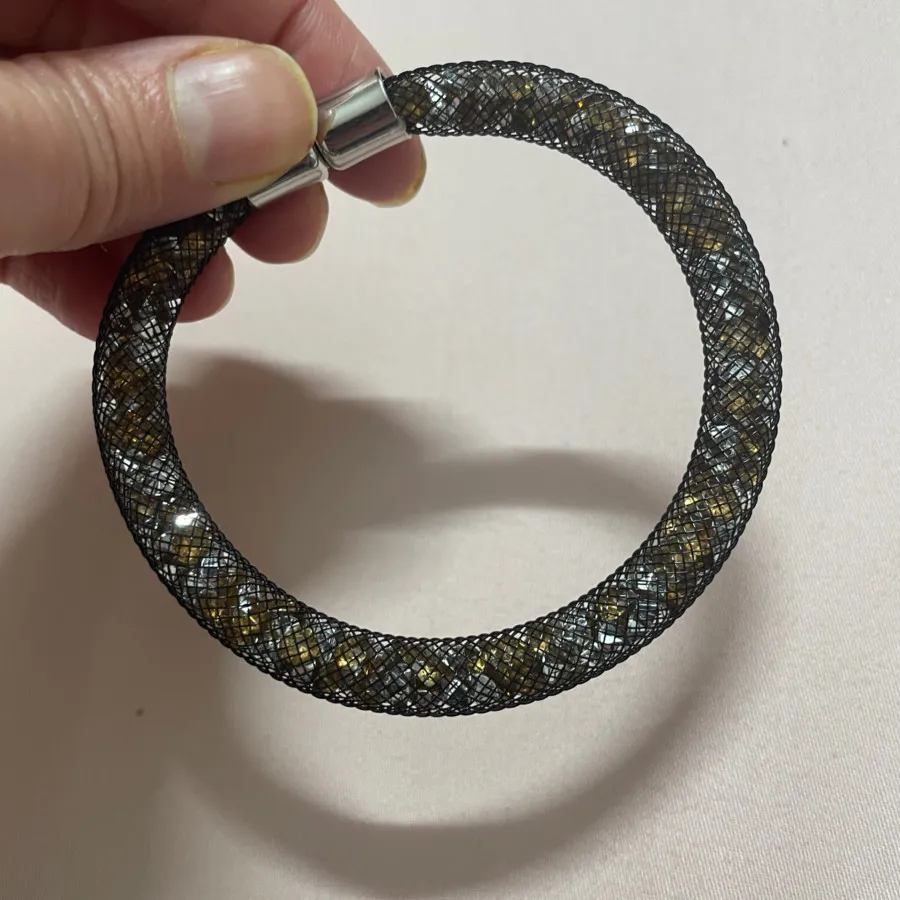 دستبند طرح سواروسکی