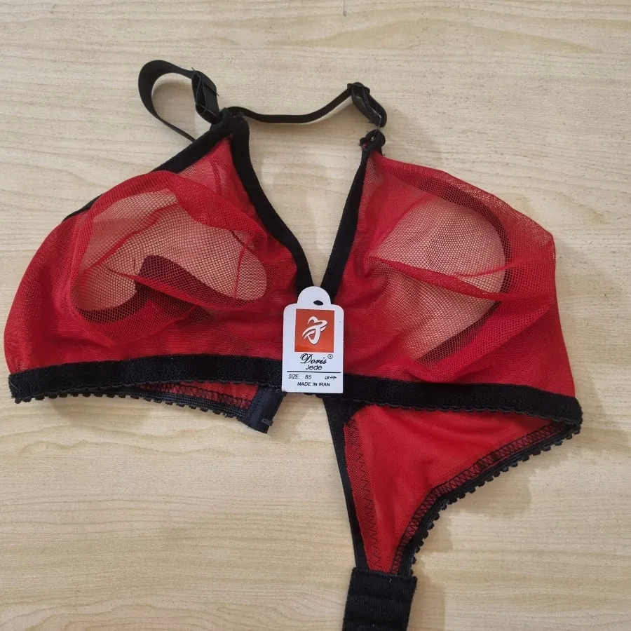 سوتین قرمز توری