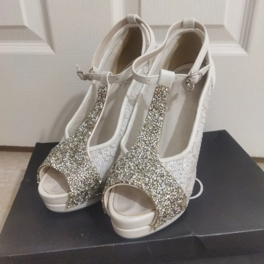 کفش سفید نقره ای مجلسی