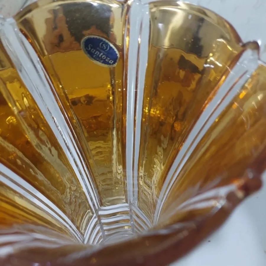 گلدان گلبرجسته بوهمیا چک