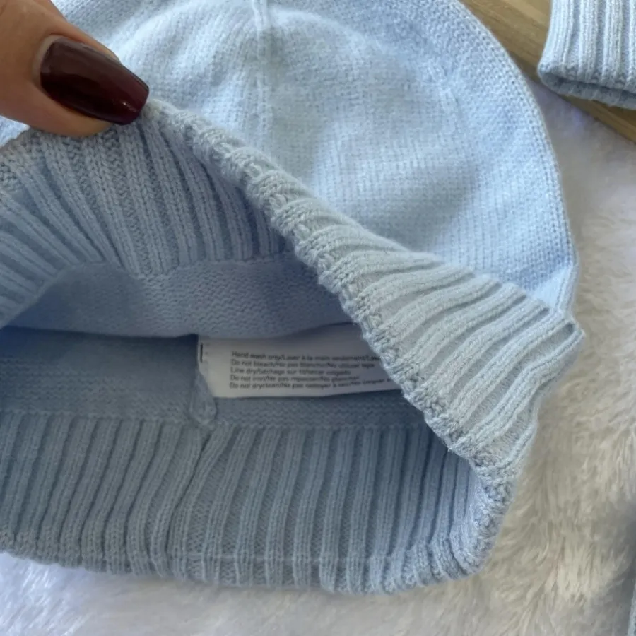 کلاه بافت برند I am