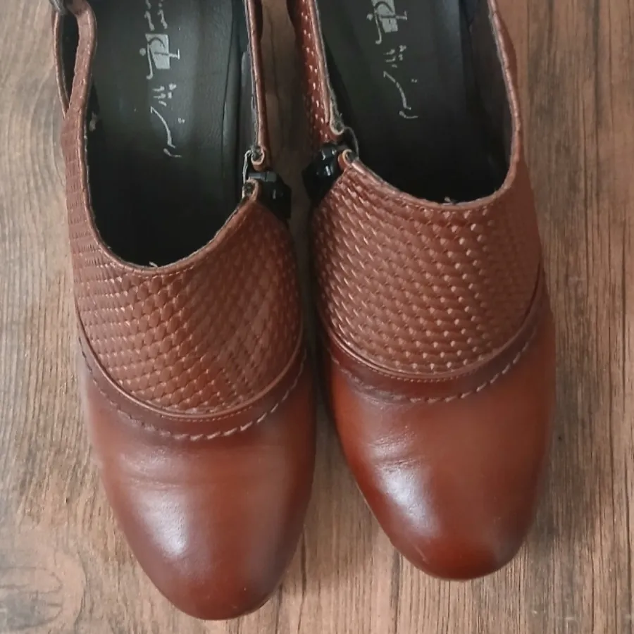 کفش چرم پایار