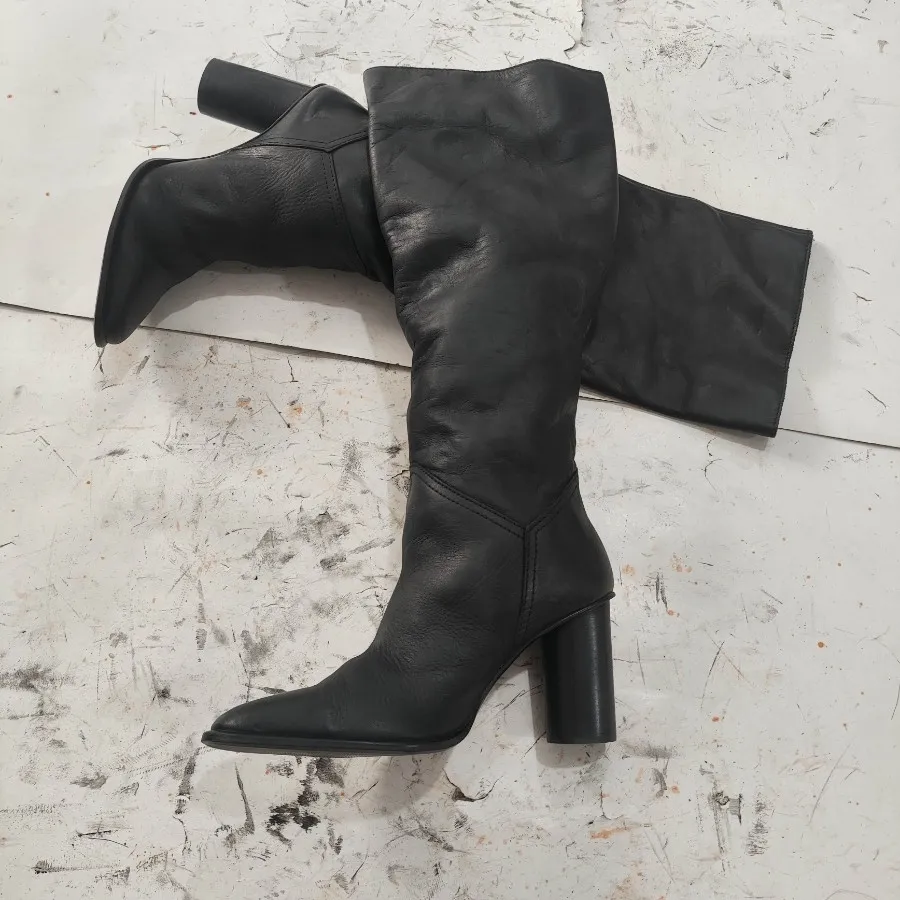 بوت بلند زارا