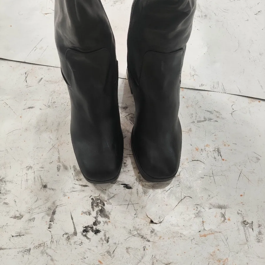 کفش برند pull bear