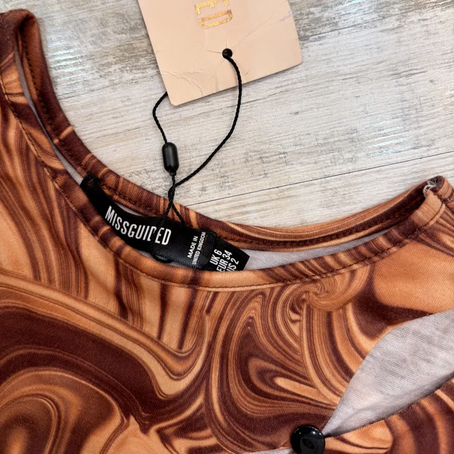 کراپ برند انگلیسی