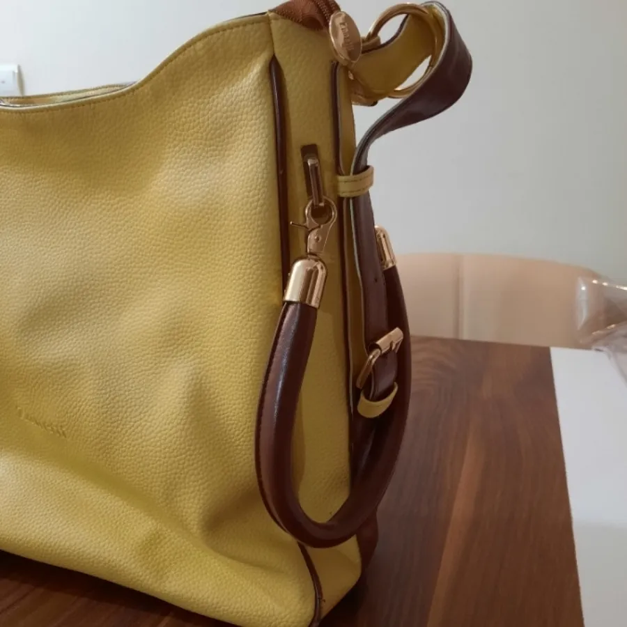 کیف چرم خارجی به رنگ جذاب