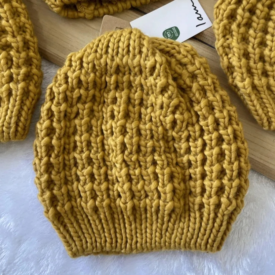 کلاه بافت زنانه برند I am