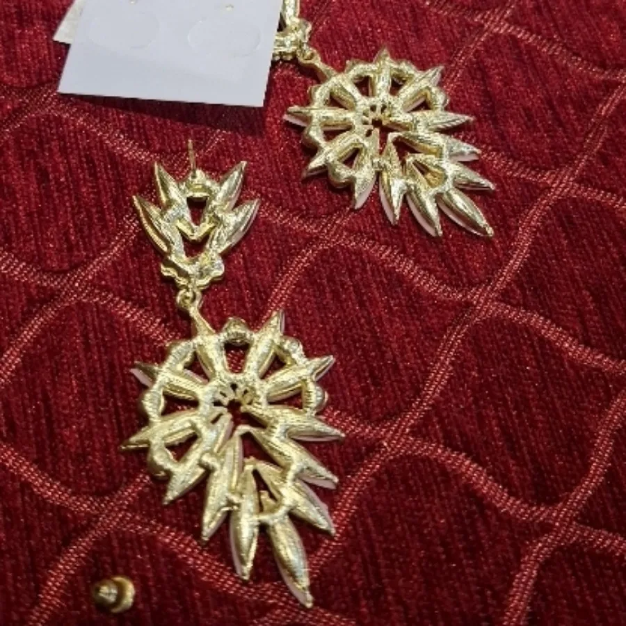 گوشواره زنانه