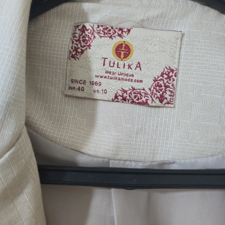 مانتو تولیکا?