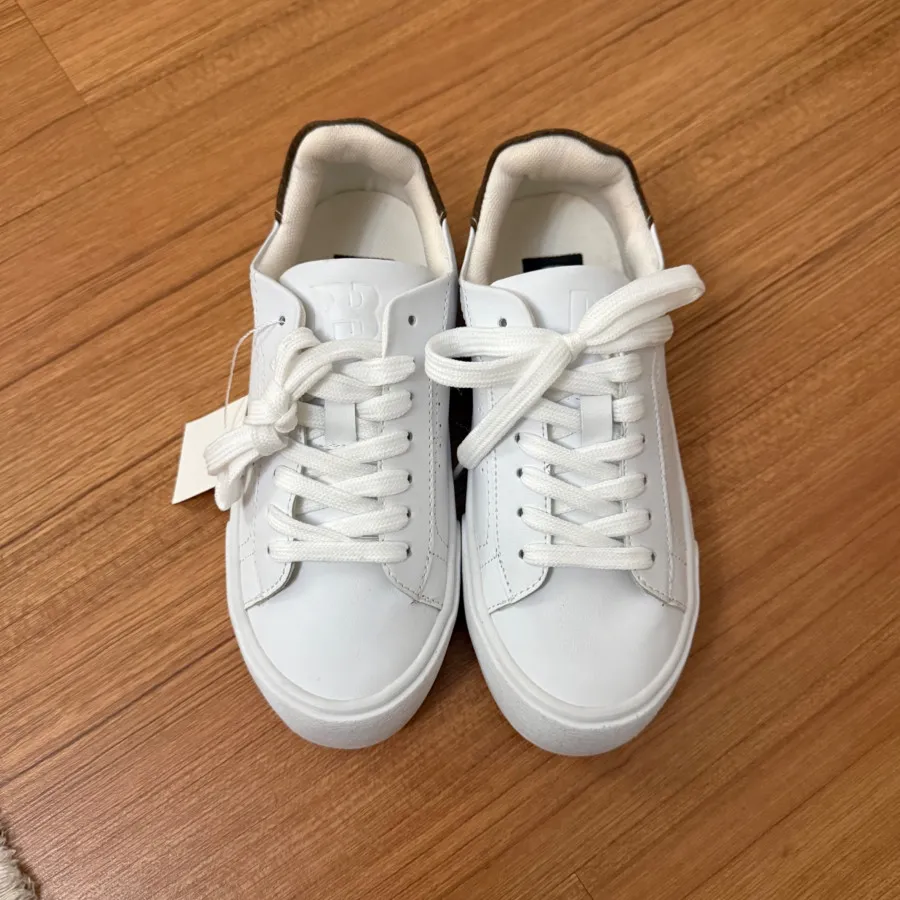 کتونی طرح پول اند بیر