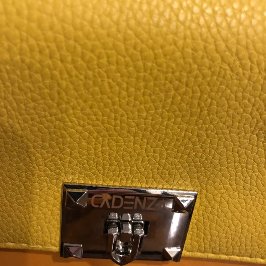 کیف زرد فانتزی