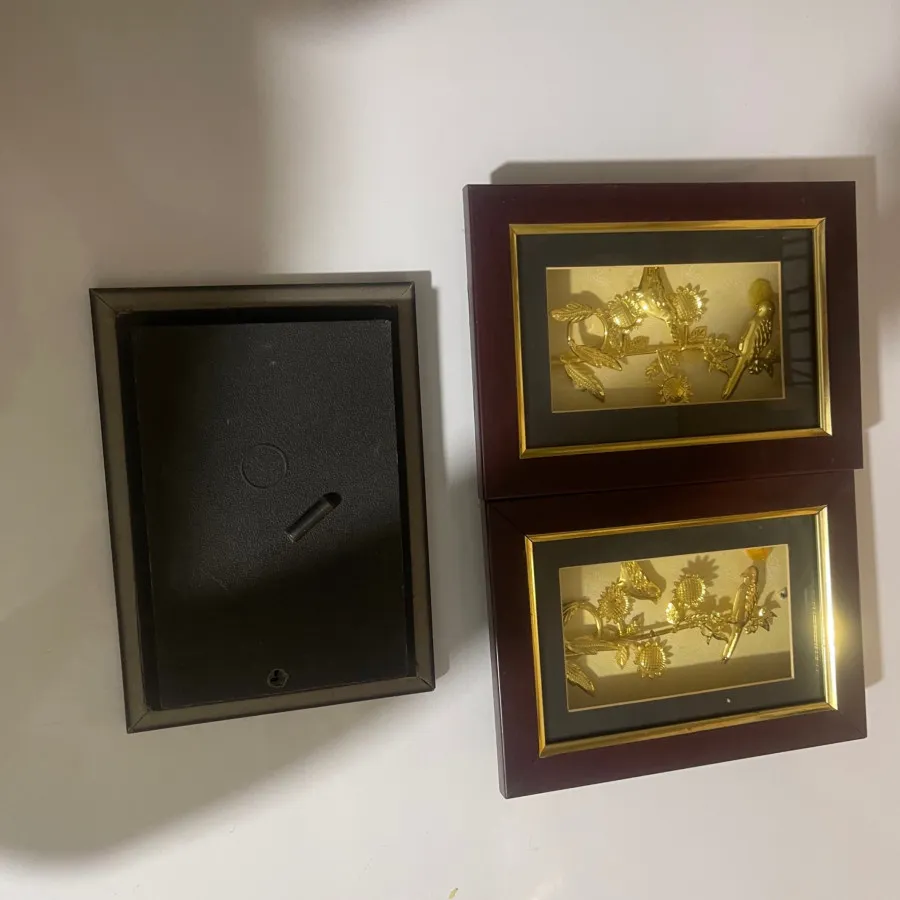 تابلو های طلاکوب