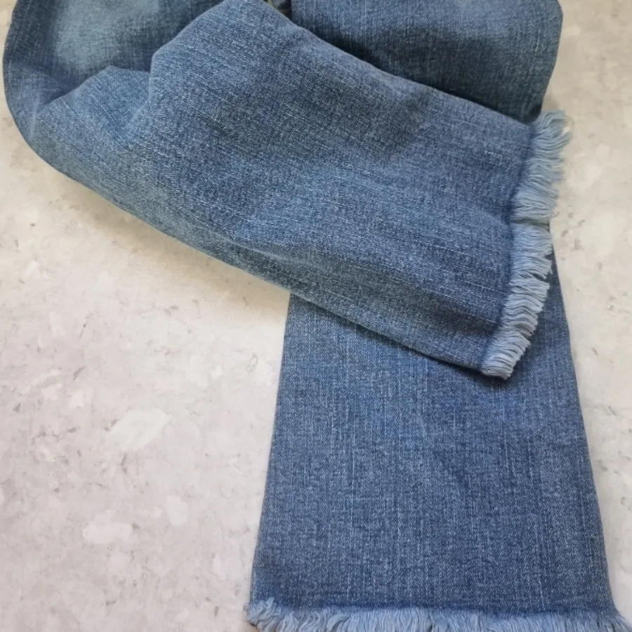 شلوار جین بچگانه