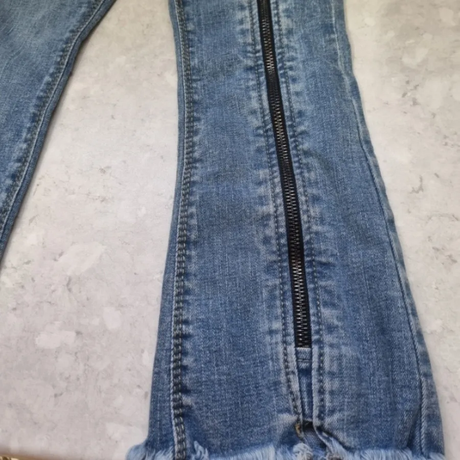 شلوار جین بچگانه