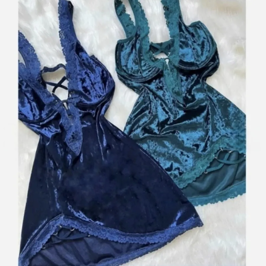 لباس خواب مخمل زنانه