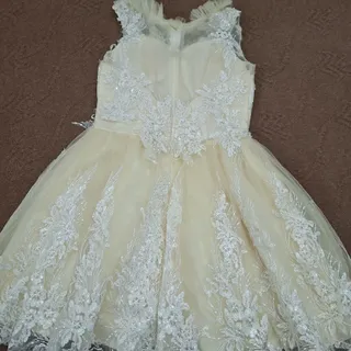 پیراهن عروسکی