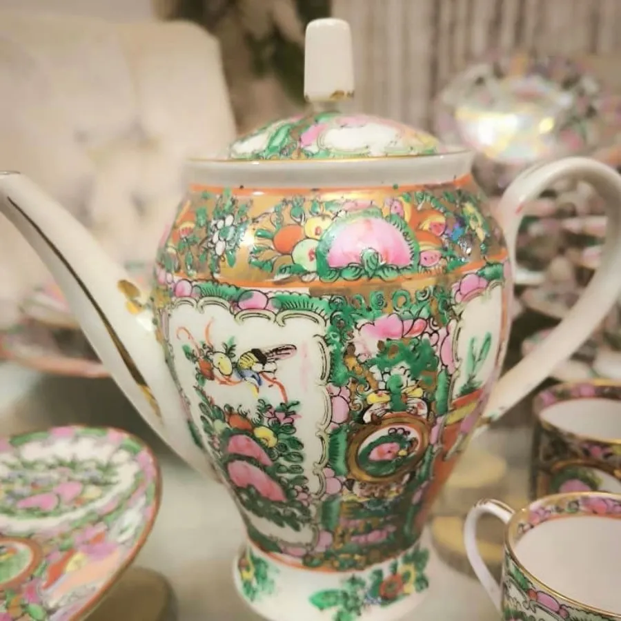 سرویس چینی گل مرغی