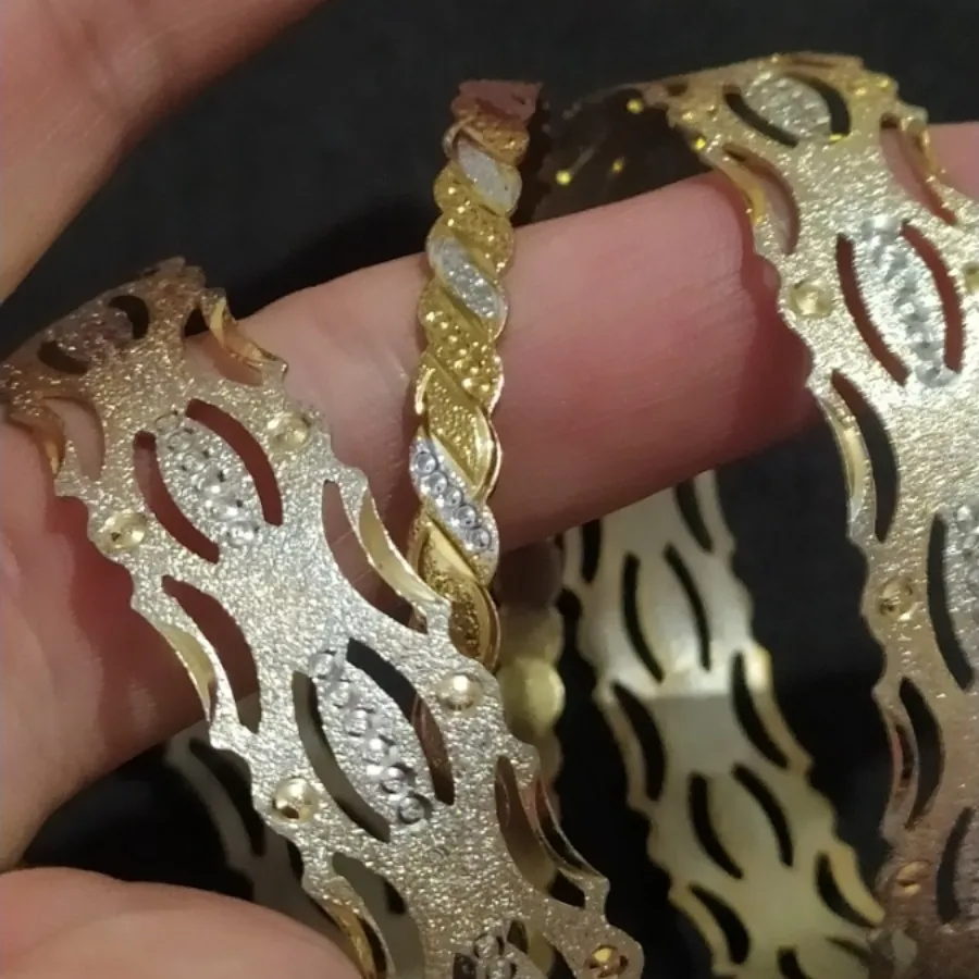 پنج عدد النگورنگ ثابت