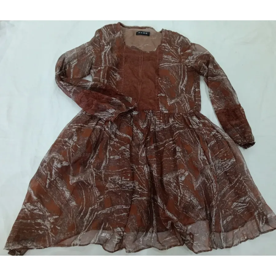 پیراهن عروسکی