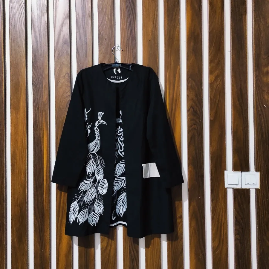 مانتو مزونی