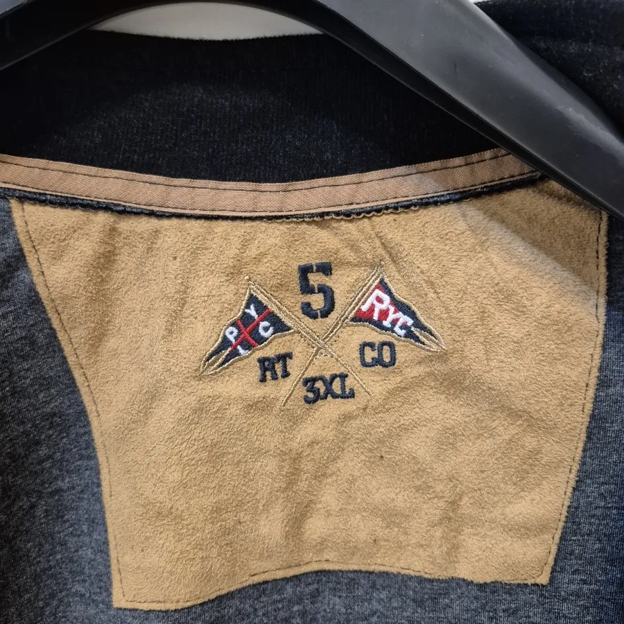 سوییشرت سلانیک