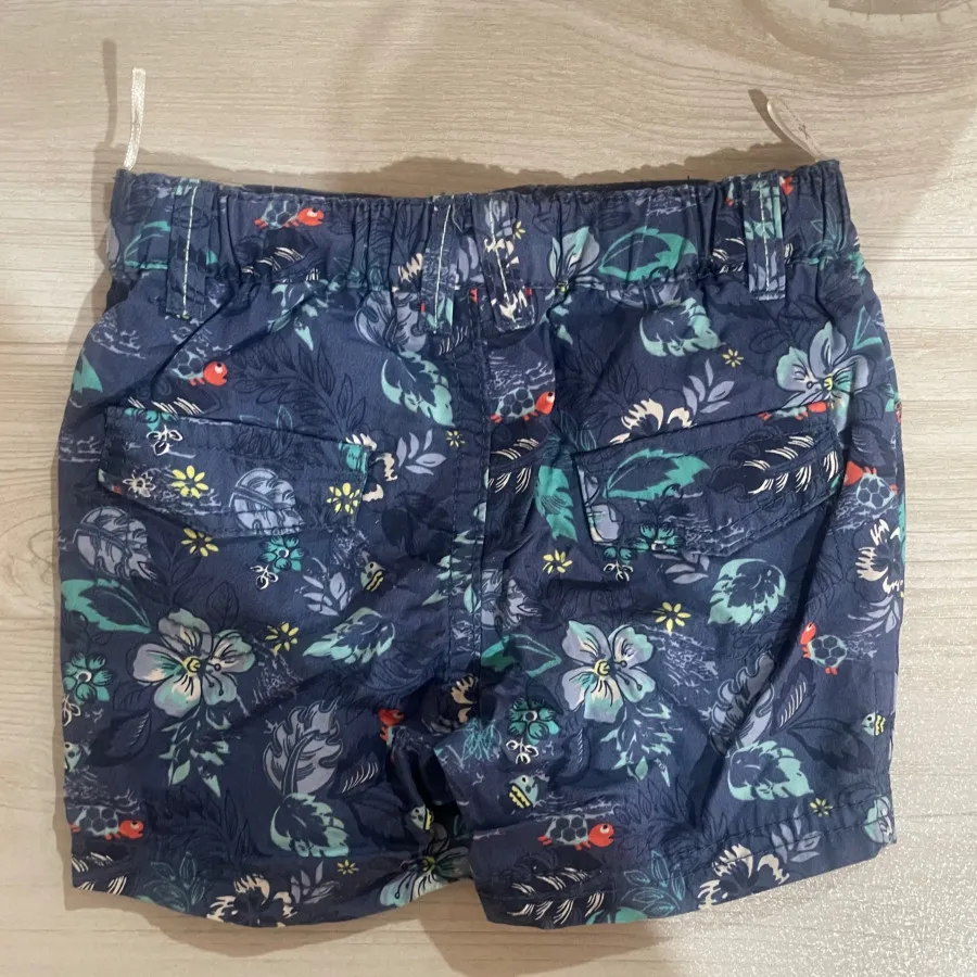 شلوارک نوزاد