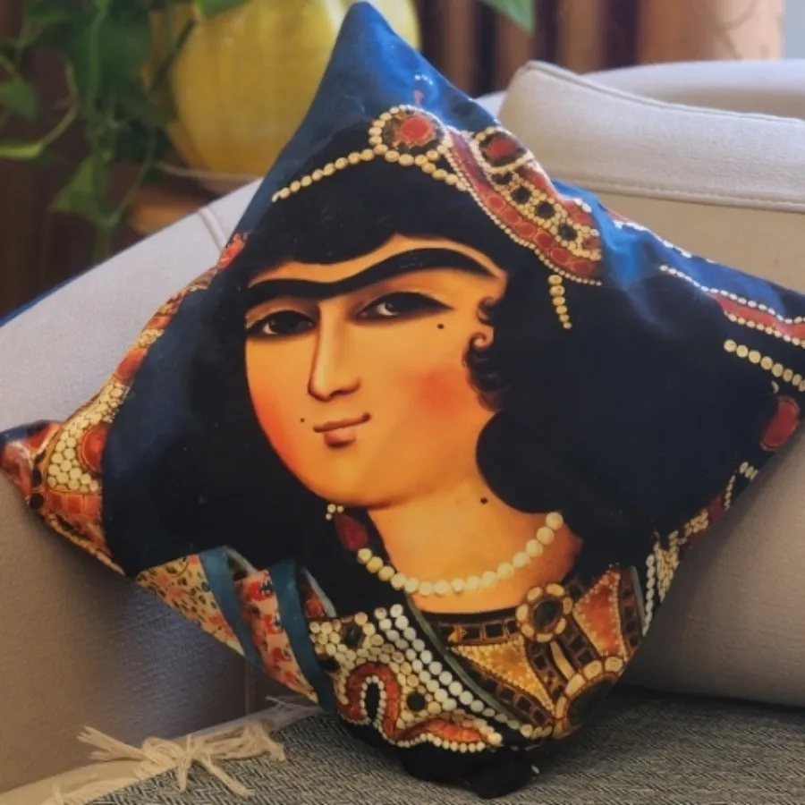 کاور کوسن مخمل سنتی