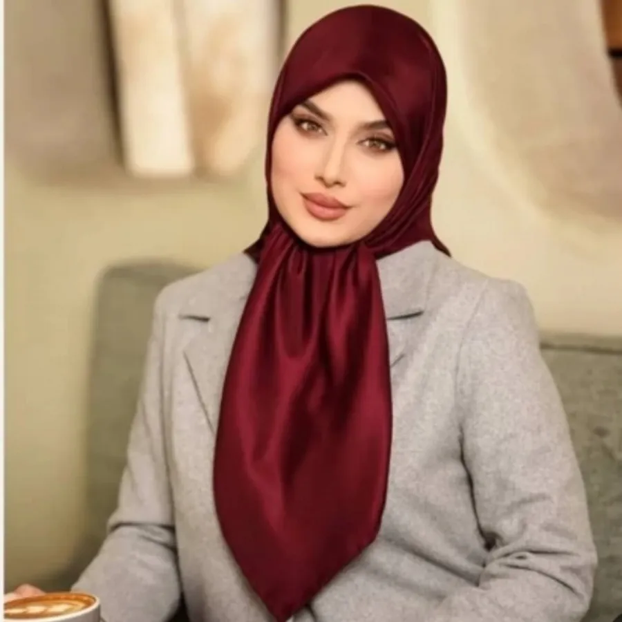 روسری ساتن زرشکی
