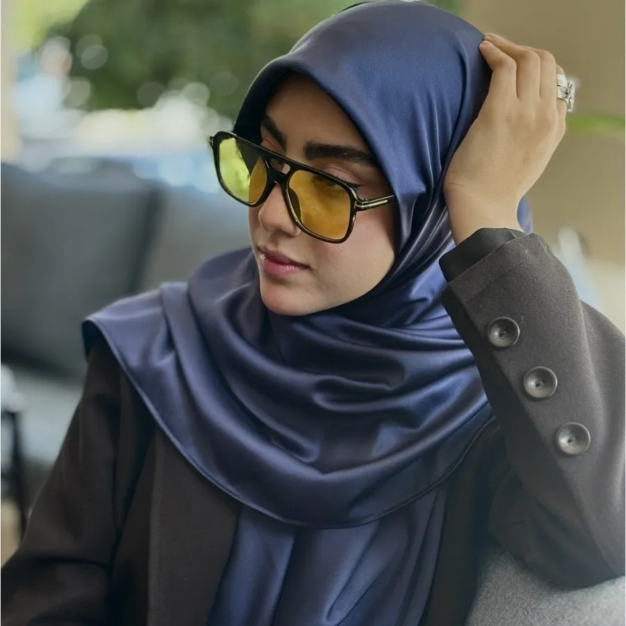 روسری ساتن مشکی و رنگی100