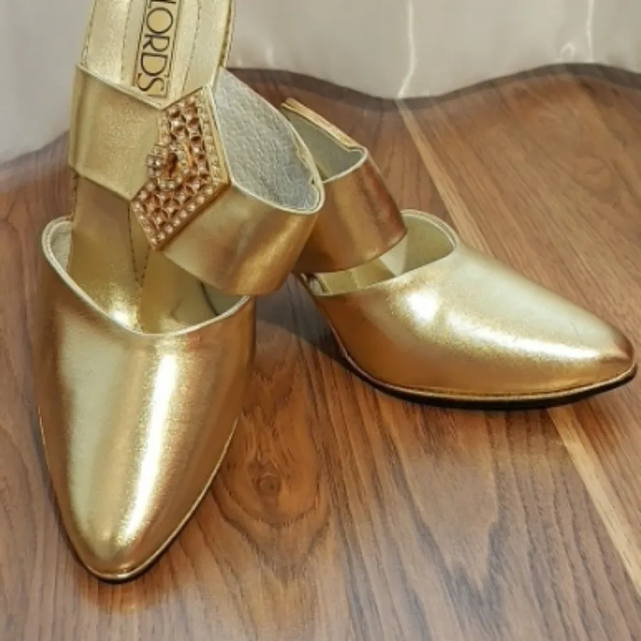 طلایی خوش رنگ