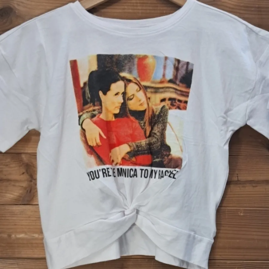 تیشرت سفید وارداتی فرندز