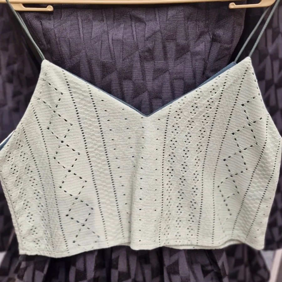 نیم تنه خامه دوزی