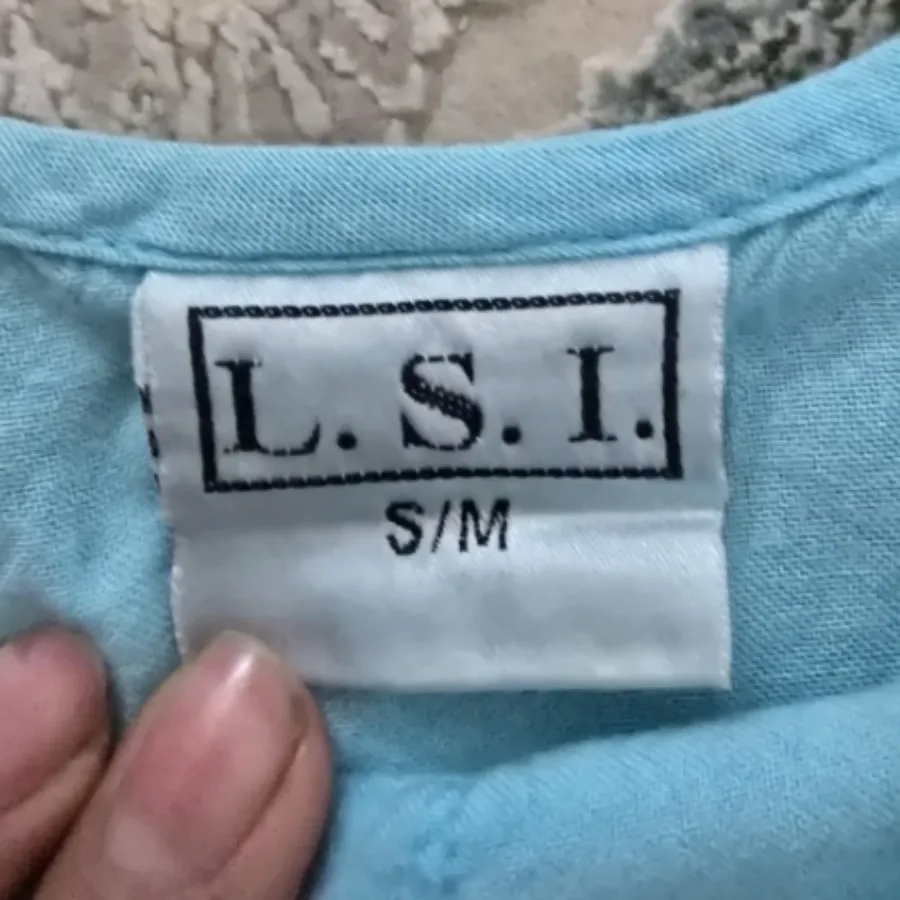 تاپ فیروزه ای