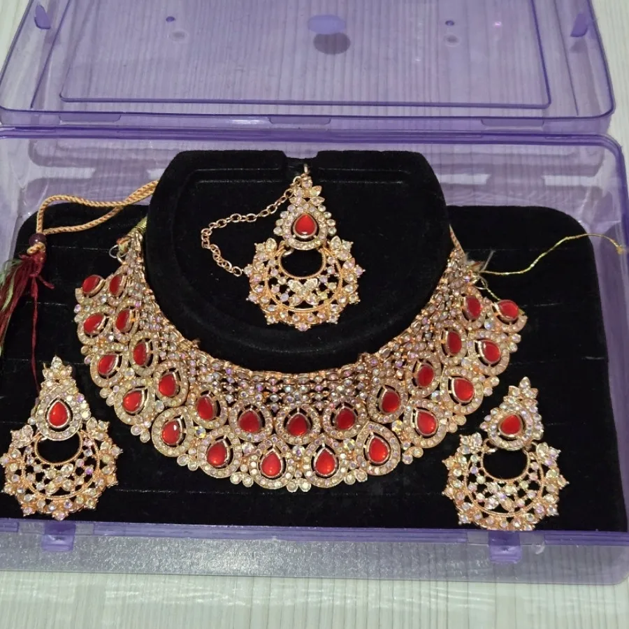 سرویس مجلسی هندی