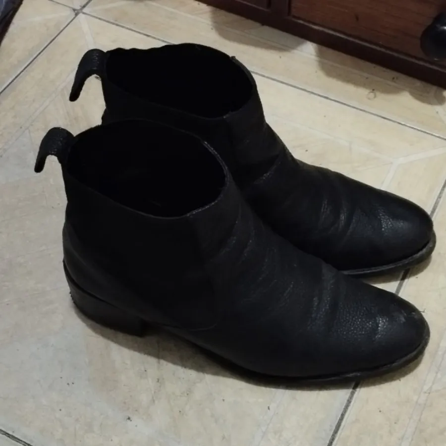 بوت چرم طبیعی مشکی