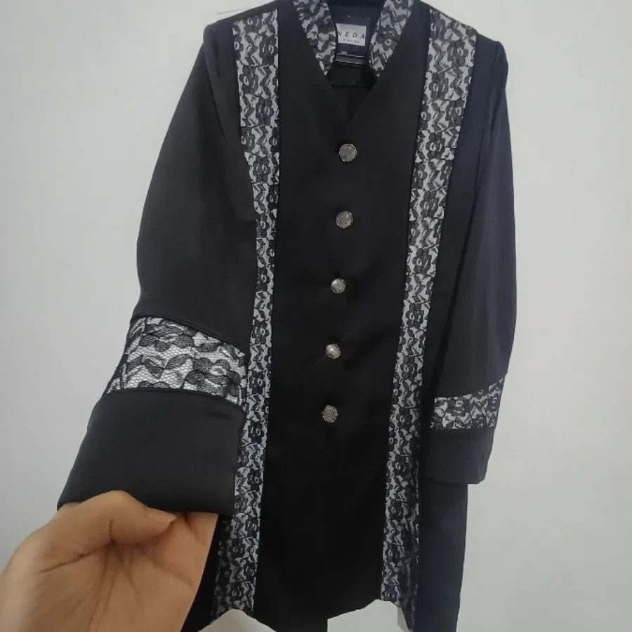 مانتو مشکی درحدنو