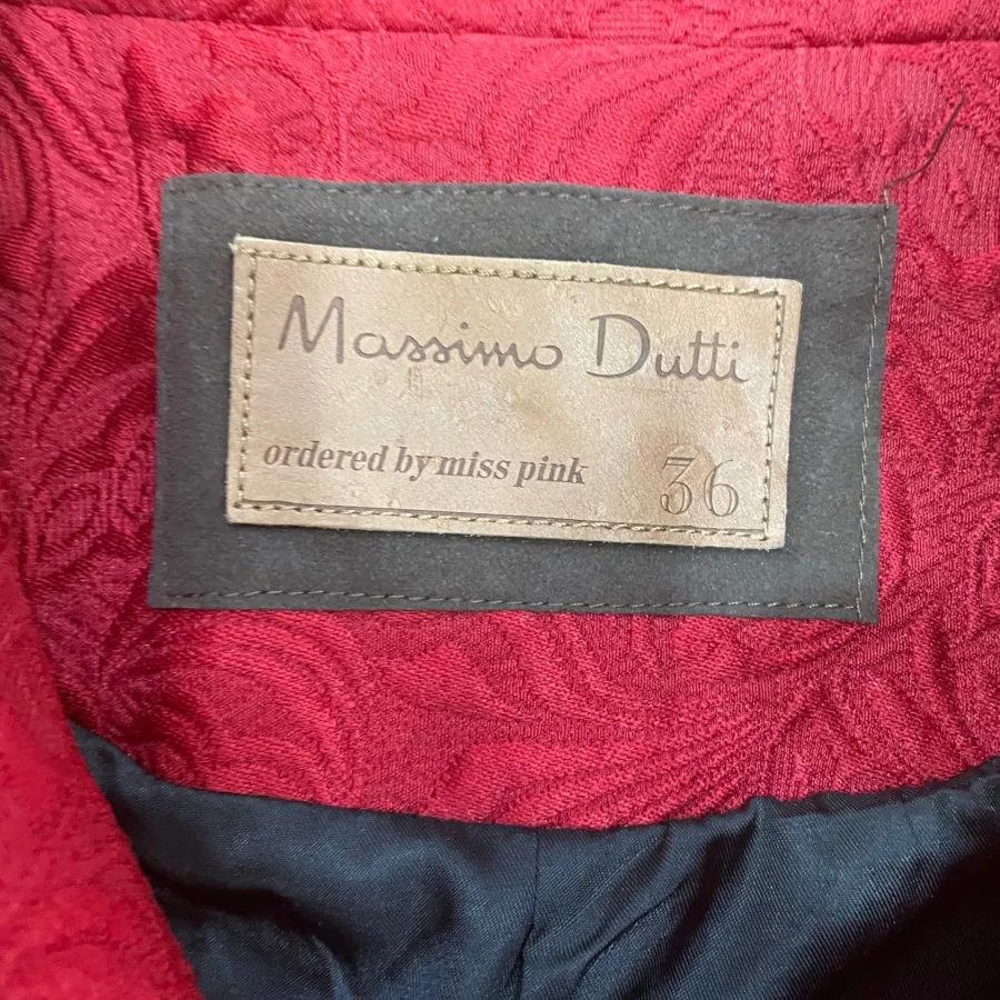 پالتو قرمز massimo dutti