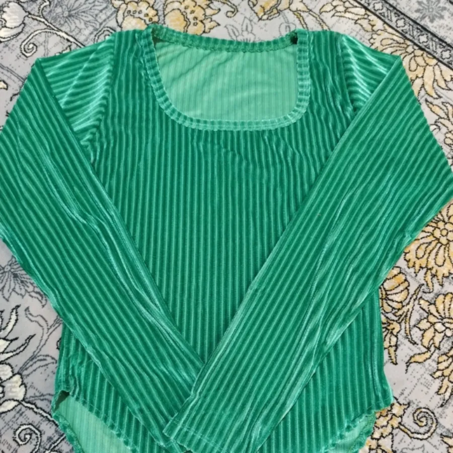 بادی مخمل کبریتی