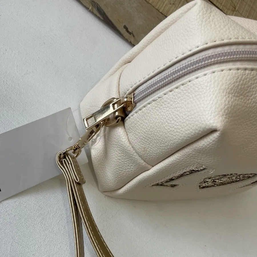 کیف لوازام شخصی و آرایشی