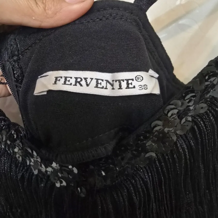 پیراهن ریش ریش