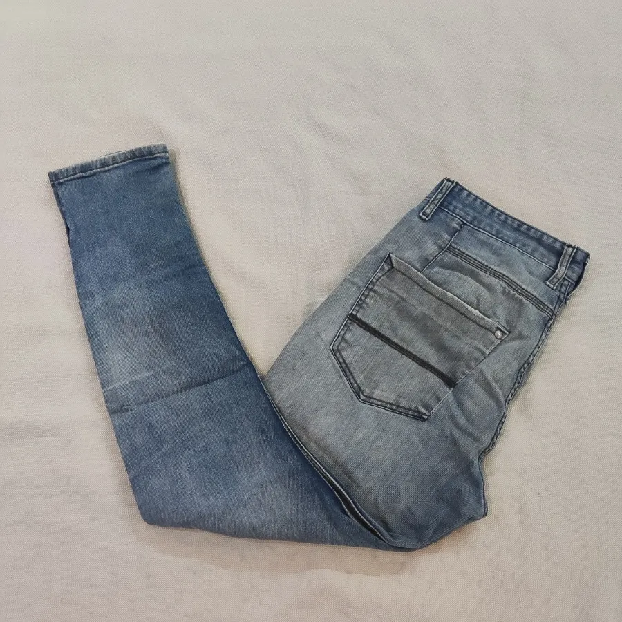 شلوار جین مردانه