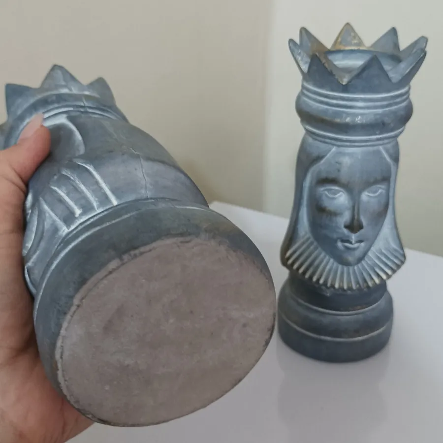 مجسمه شاه و پرنسس